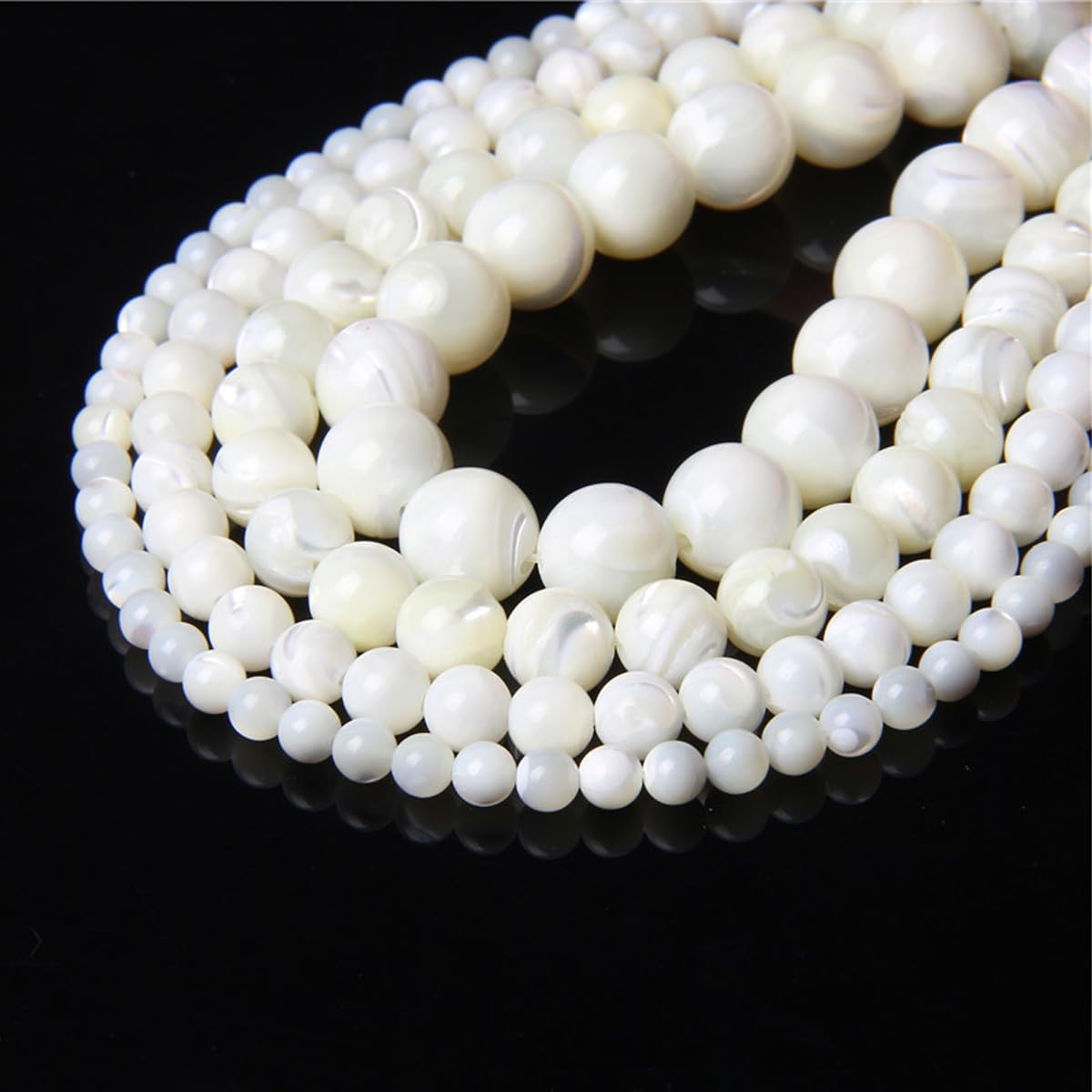 HAAMIIQII 60pcs 6mm Natural White Mother of Pearl Shell Beads Round Loose Gemstone Beads for Jewelry Making Strand 15 Inch