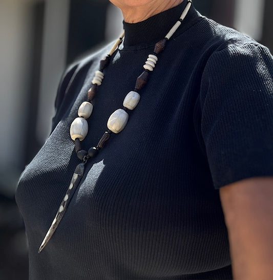 Hand-Beaded African Necklace with Long Dotted Horn Pendant
