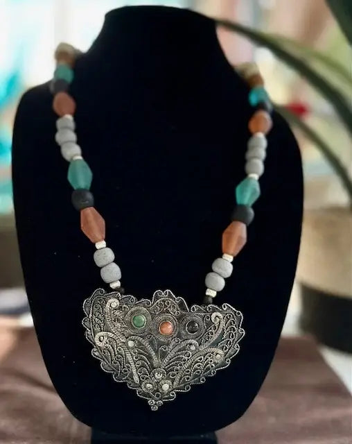 Intricate Filigree Heart Pendant Necklace with Multicolored Beaded Chain image 1