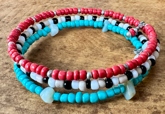 🔶 Bracelet: Bright Coral & Turquoise Memory Wire Wrap